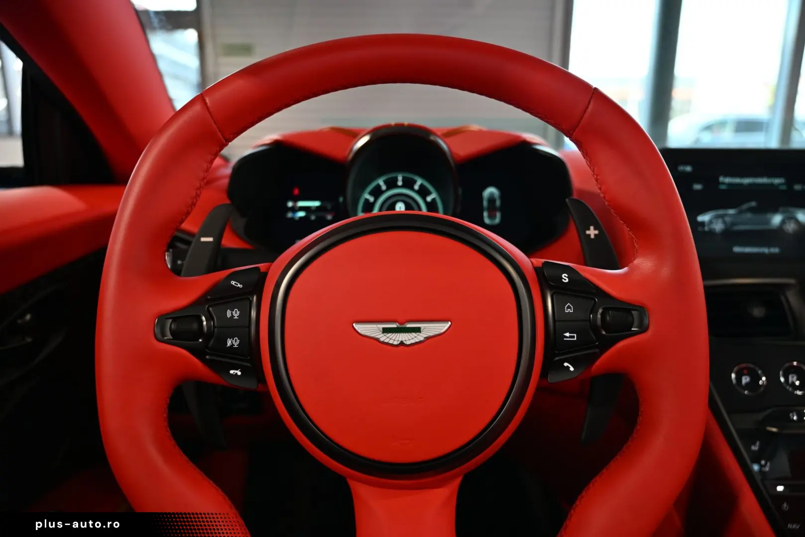 ASTON MARTIN DBS Volante   Elwood Blue-Vivid Red   Titan-AGA