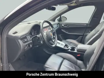 Porsche Macan air suspension  20-inch rearview camera  LED