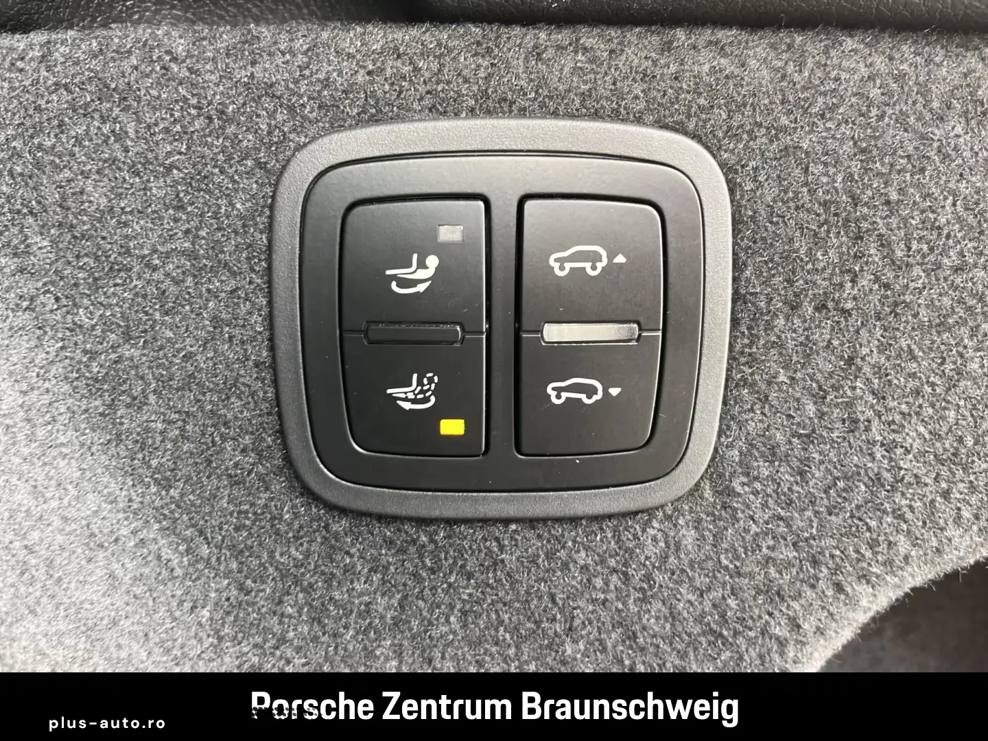 Porsche Macan air suspension  20-inch rearview camera  LED