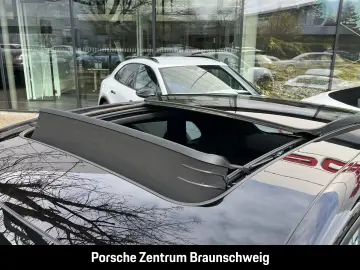 Porsche Macan air suspension  20-inch rearview camera  LED