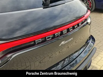 Porsche Macan air suspension  20-inch rearview camera  LED