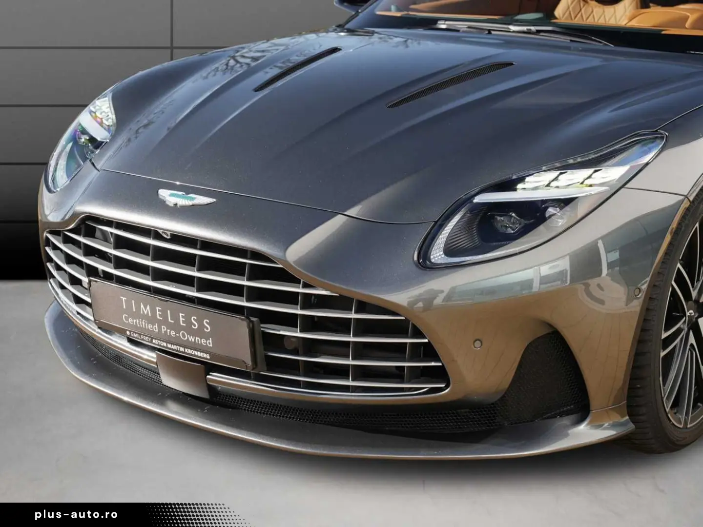 ASTON MARTIN DB12 Volante