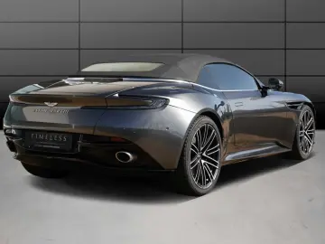 ASTON MARTIN DB12 Volante