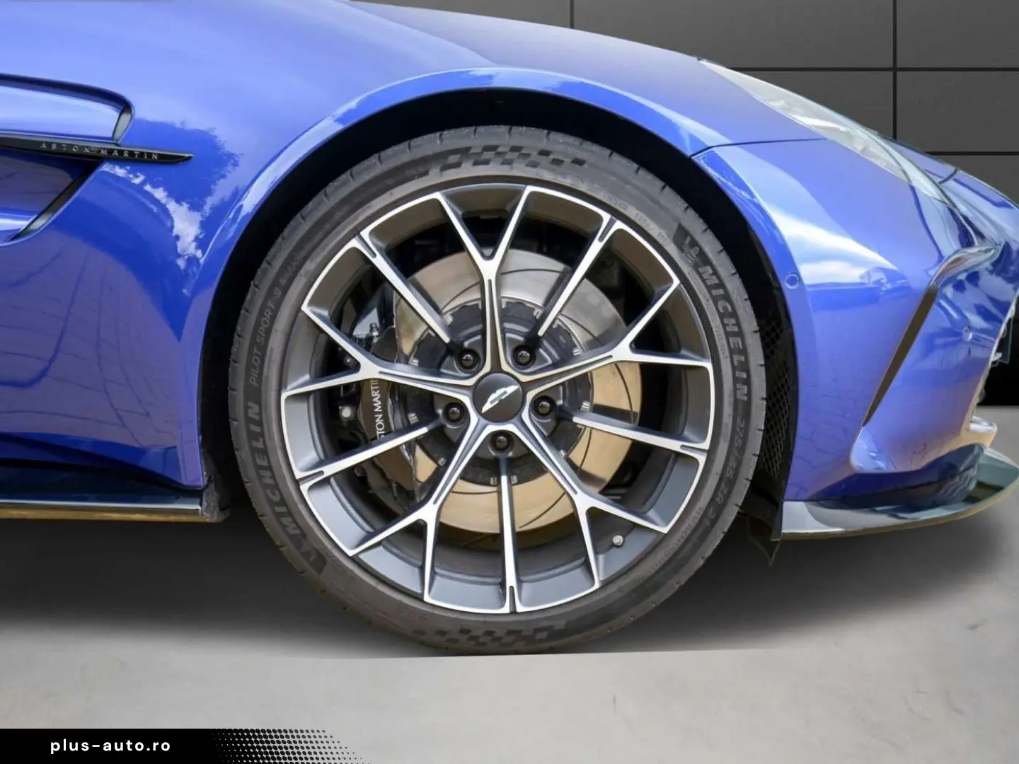 ASTON MARTIN NG V8 Vantage Coupé