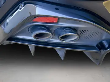 ASTON MARTIN V8 Vantage Coupe