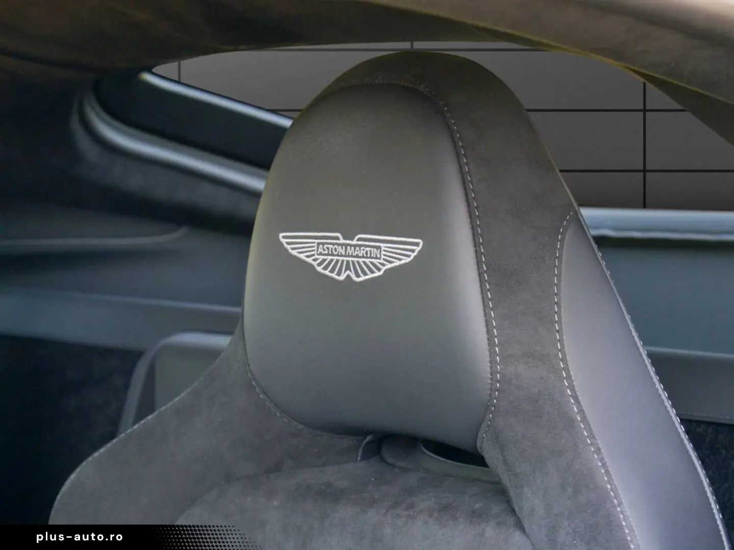 ASTON MARTIN V8 Vantage Coupe