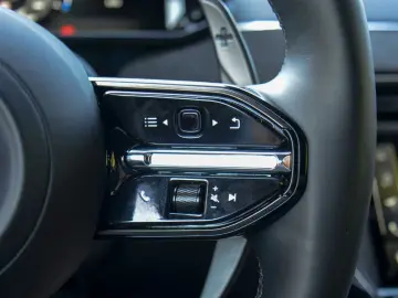 ASTON MARTIN V8 Vantage Coupe