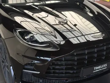ASTON MARTIN DBX 707 - Onyx Black - Standheizung