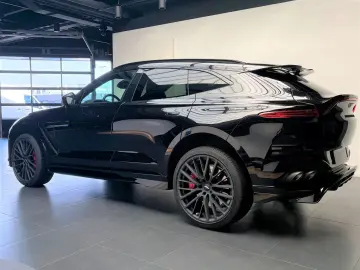 ASTON MARTIN DBX 707 - Onyx Black - Standheizung