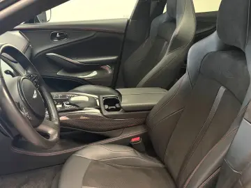 ASTON MARTIN DBX 707 - Onyx Black - Standheizung