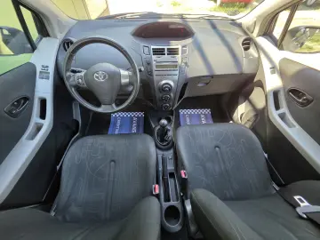 Economica  Rate fixe  Livrare  Garantie