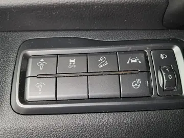 SSANGYONG TIVOLI AT 6 AWD1.5TI 163CP 2021