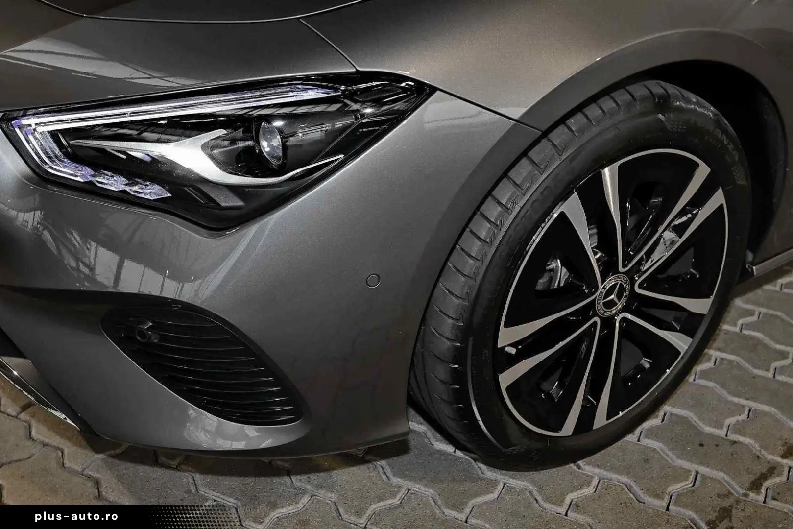 MERCEDES-BENZ CLA 2025 — imagine 3