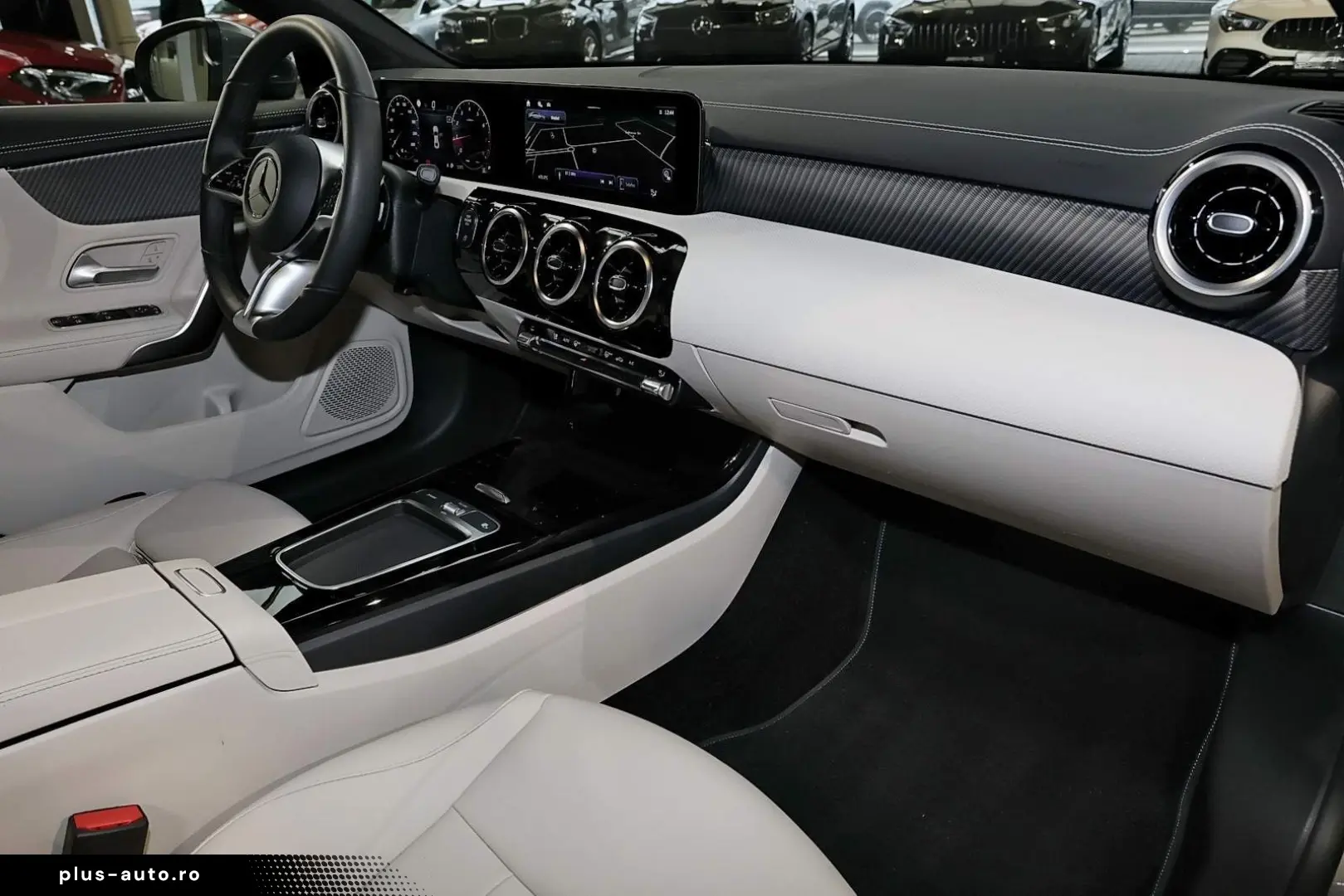 MERCEDES-BENZ CLA 2025 — imagine 7