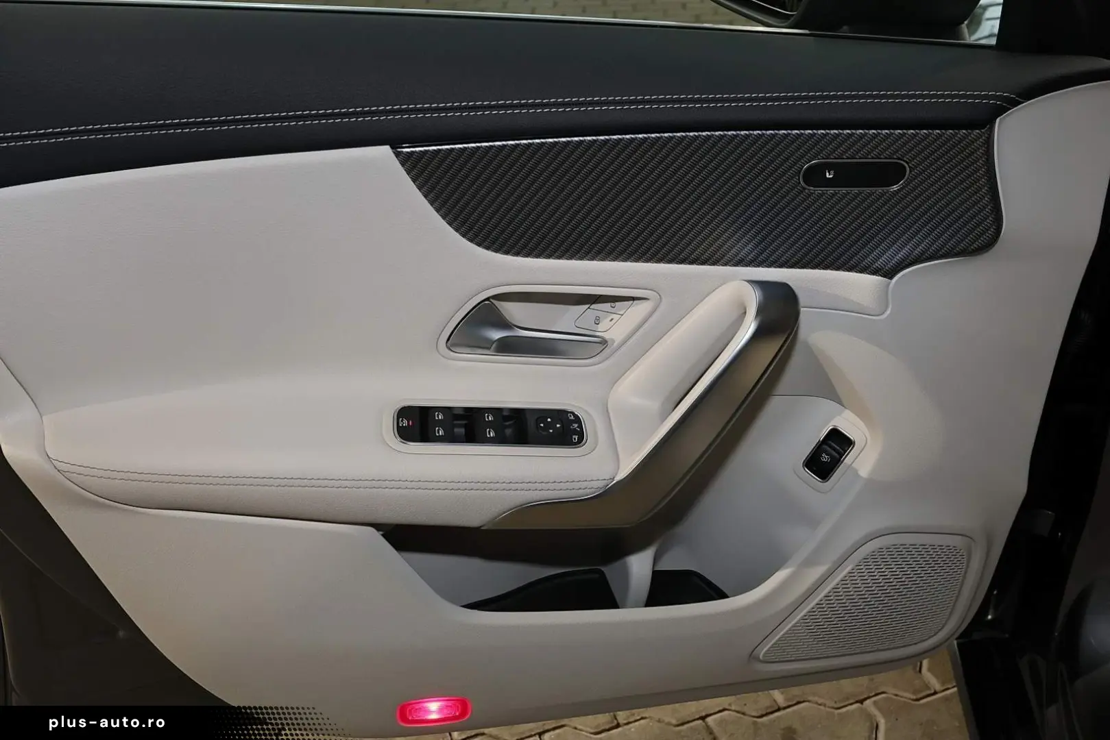 MERCEDES-BENZ CLA 2025 — imagine 11