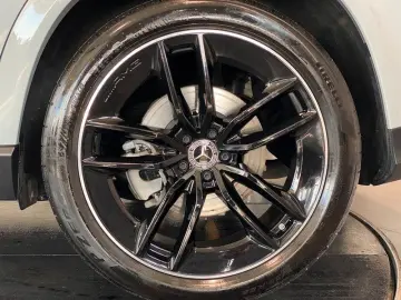 MERCEDES-BENZ GLE 450d Coupe AMG NightP HUD Pano DTR 22