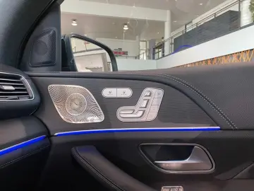 MERCEDES-BENZ GLE 450d Coupe AMG NightP HUD Pano DTR 22