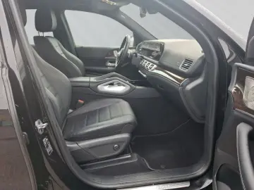 MERCEDES-BENZ GLE 450 d AMG Line Burmester 22