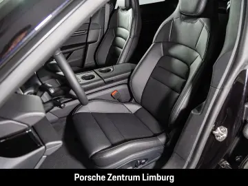 PORSCHE Taycan 4 Cross Turismo LED-Matrix Panoramadach