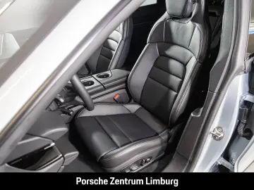 PORSCHE Taycan Sport Turismo LED-Matrix Abstandstempomat