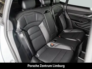 PORSCHE Taycan Sport Turismo LED-Matrix Abstandstempomat