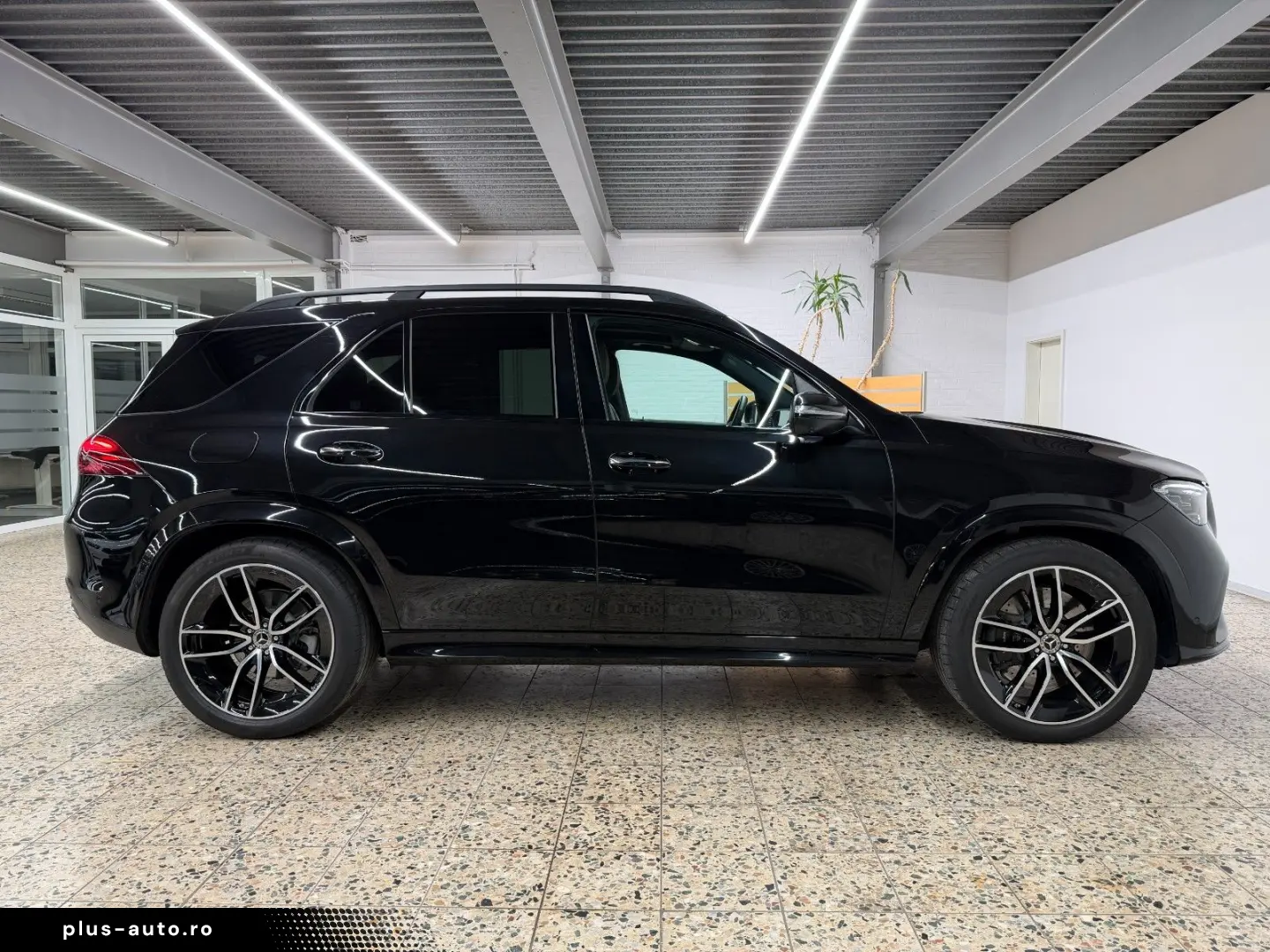 MERCEDES-BENZ GLE 450d 4Matic AirMatic AHK AMG-LIne