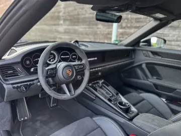 PORSCHE 992 TARGA 4 GTS-1.HAND-19%-LIFT-APPROVED-MÜNCHEN