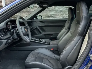 PORSCHE 992 TARGA 4 GTS-1.HAND-19%-LIFT-APPROVED-MÜNCHEN