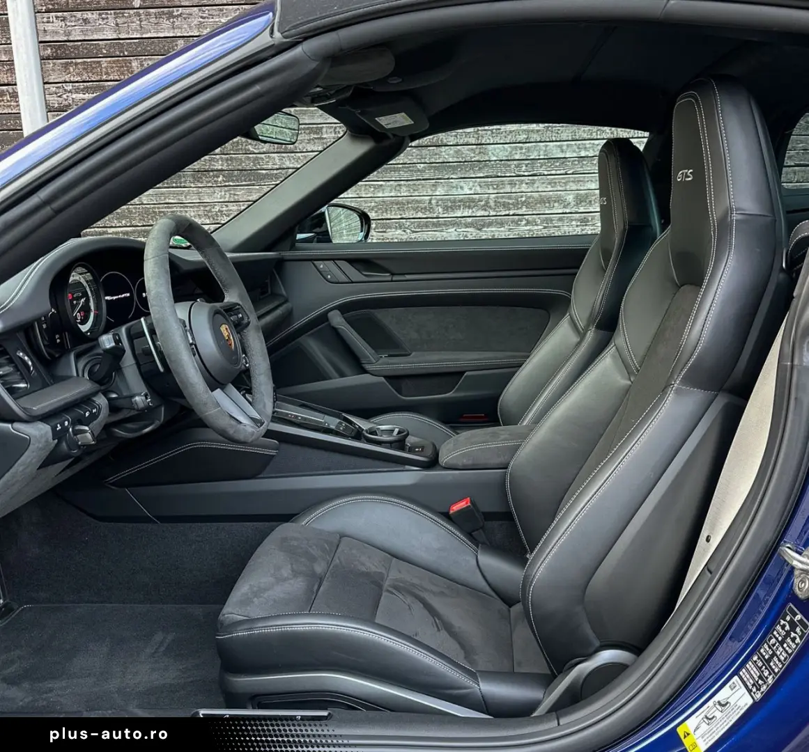 PORSCHE 992 TARGA 4 GTS-1.HAND-19%-LIFT-APPROVED-MÜNCHEN