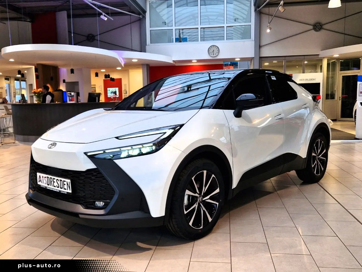 TOYOTA C-HR 2 0 Hybrid Plug-In Team ACC LED Navi