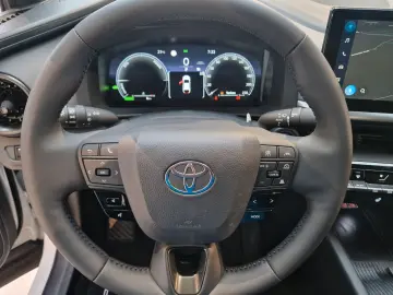 TOYOTA C-HR 2 0 Hybrid Plug-In Team ACC LED Navi