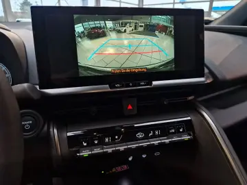 TOYOTA C-HR 2 0 Hybrid Plug-In Team ACC LED Navi