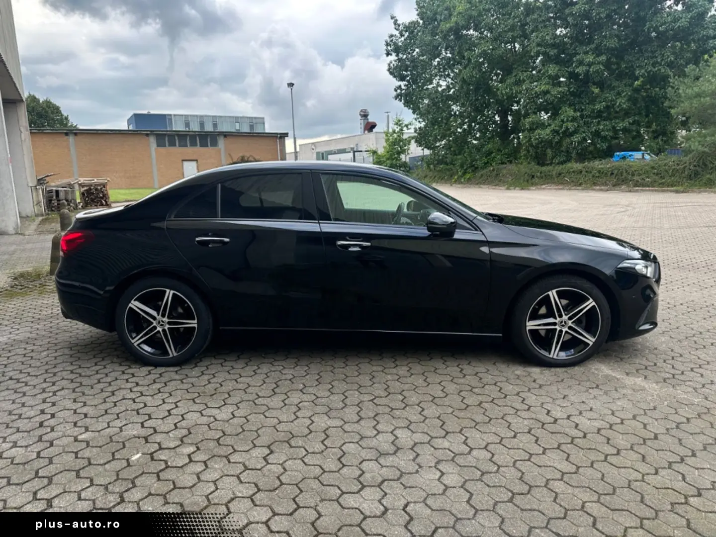 MERCEDES-BENZ A 200 d Limousine 8G-DCT Widescreen