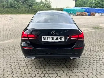 MERCEDES-BENZ A 200 d Limousine 8G-DCT Widescreen