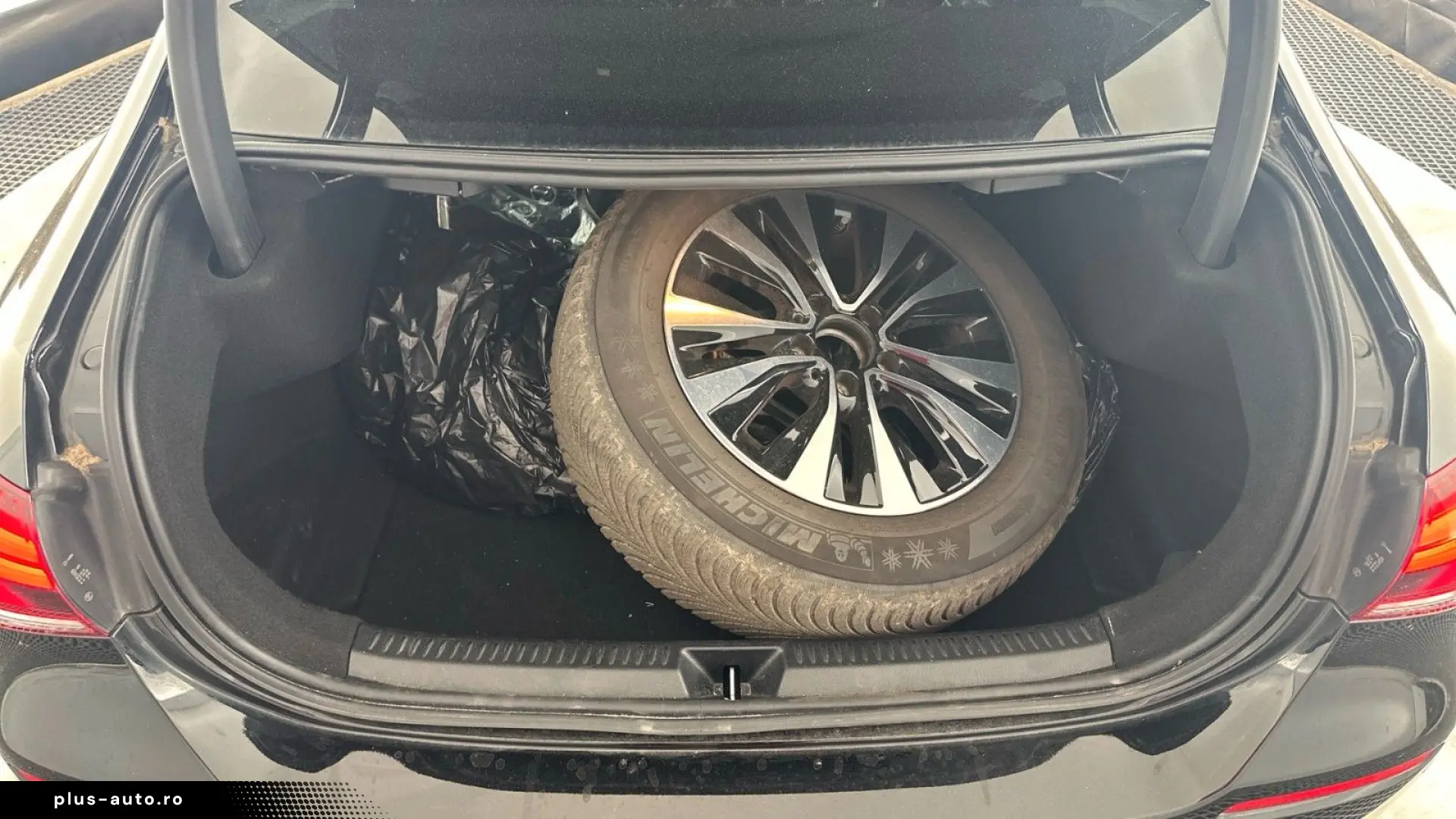 MERCEDES-BENZ A 200 d Limousine 8G-DCT Widescreen