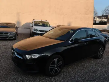 MERCEDES-BENZ Limousine A 250 e Navi Klima Leder 1.Hand