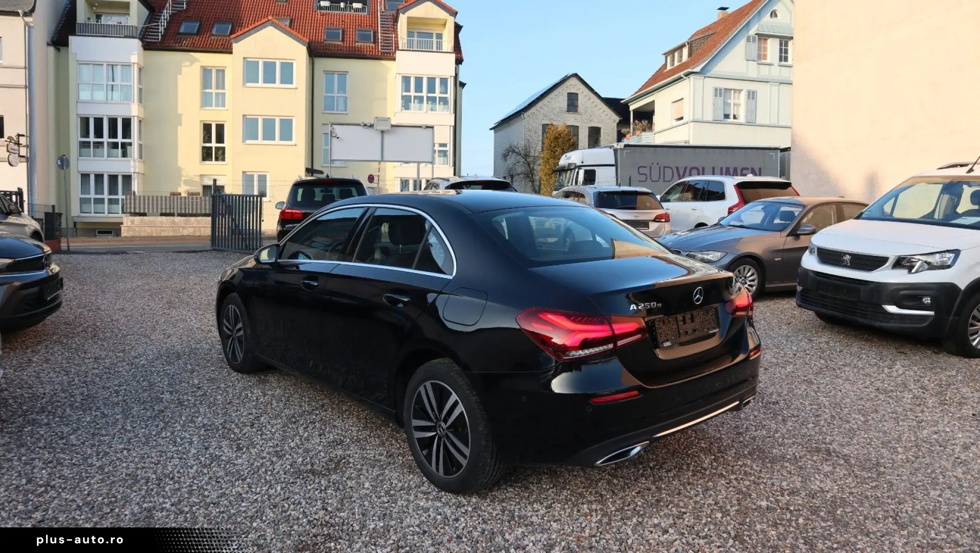 MERCEDES-BENZ Limousine A 250 e Navi Klima Leder 1.Hand