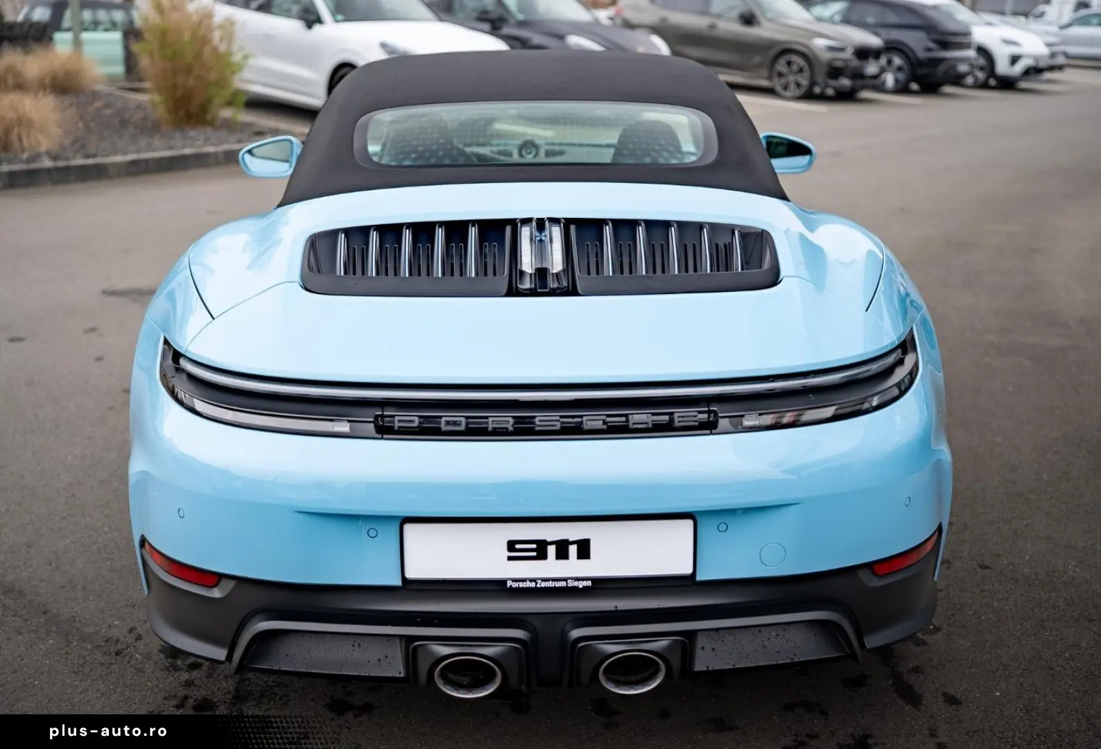 Porsche 992 911 Carrera 4 GTS Cabriolet Lift Burmester