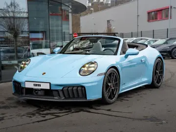 Porsche 992 911 Carrera 4 GTS Cabriolet Lift Burmester