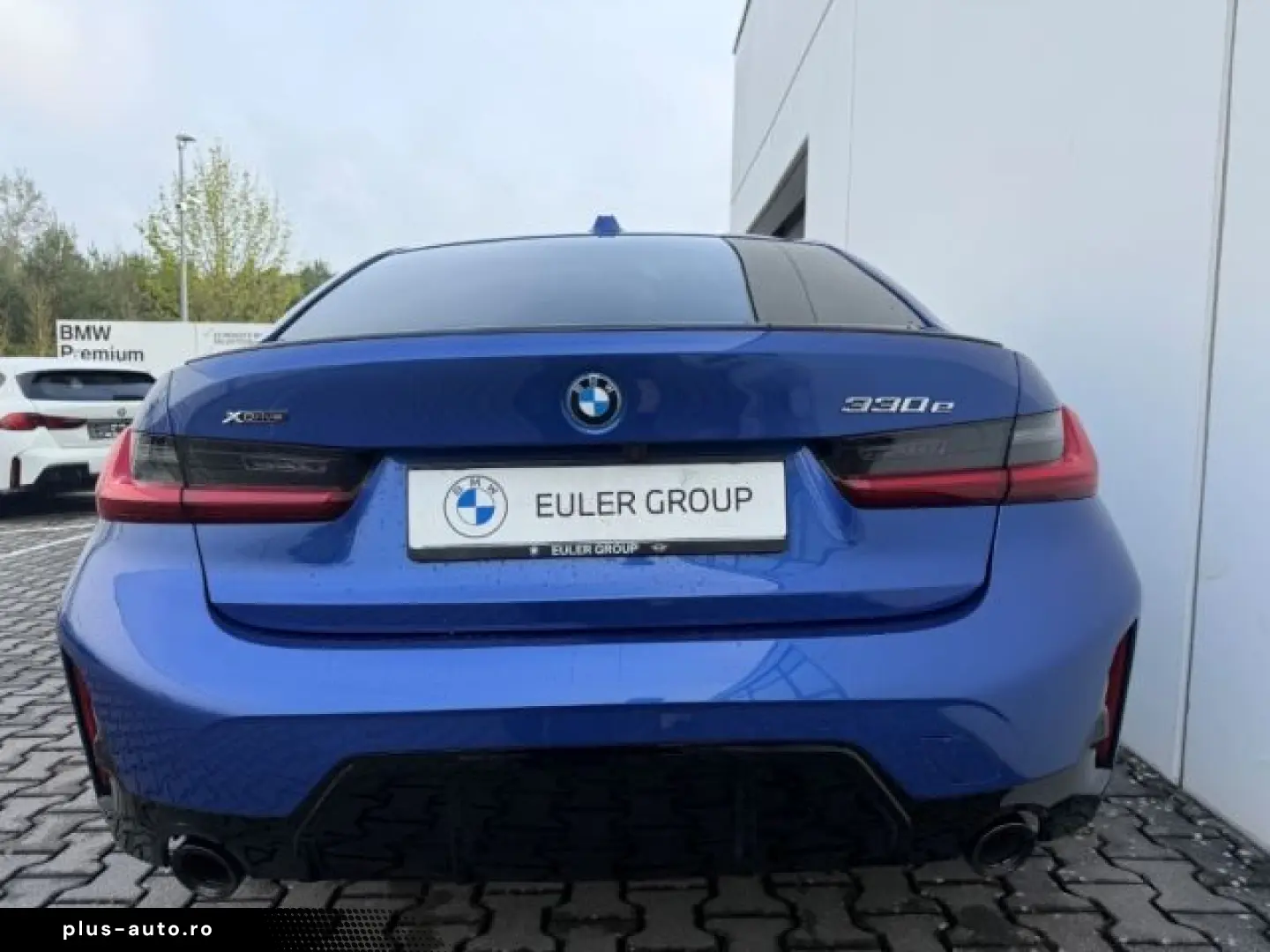 BMW 330 e xDrive M Sport Pro PANO LCProf SHZ