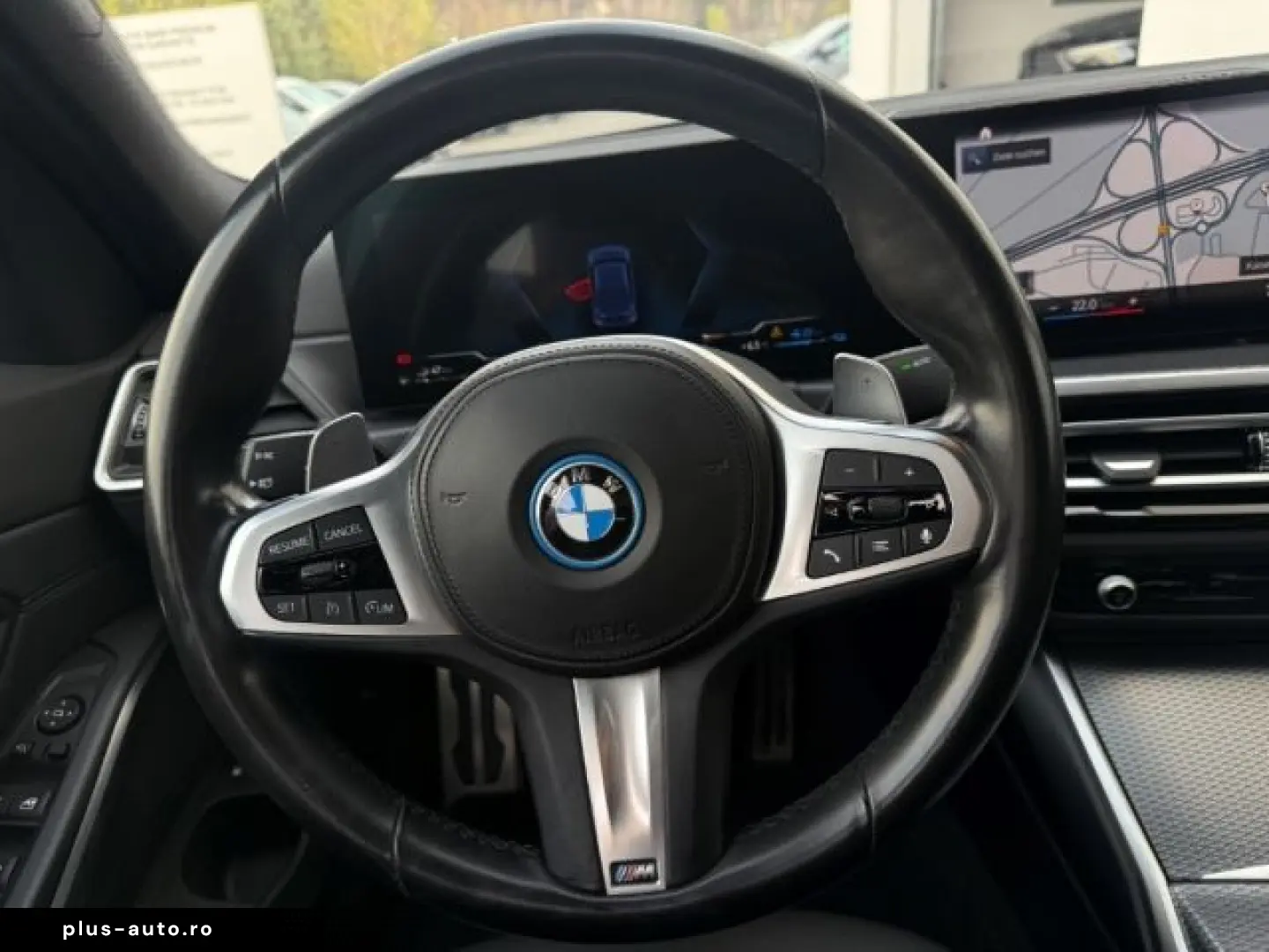 BMW 330 e xDrive M Sport Pro PANO LCProf SHZ