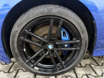 BMW 330 e xDrive M Sport Pro PANO LCProf SHZ