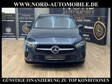 MERCEDES-BENZ A 250 e Limousine Style LED Navi AHK Kamera
