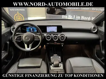 MERCEDES-BENZ A 250 e Limousine Style LED Navi AHK Kamera