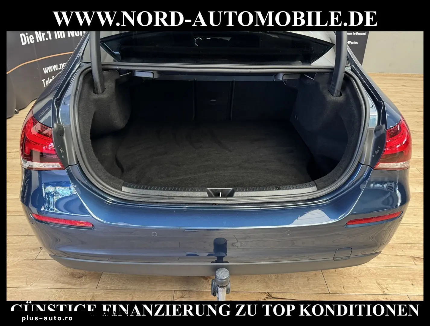 MERCEDES-BENZ A 250 e Limousine Style LED Navi AHK Kamera