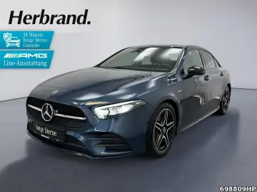 MERCEDES-BENZ A 180 AMG Line Limousine Night-P.
