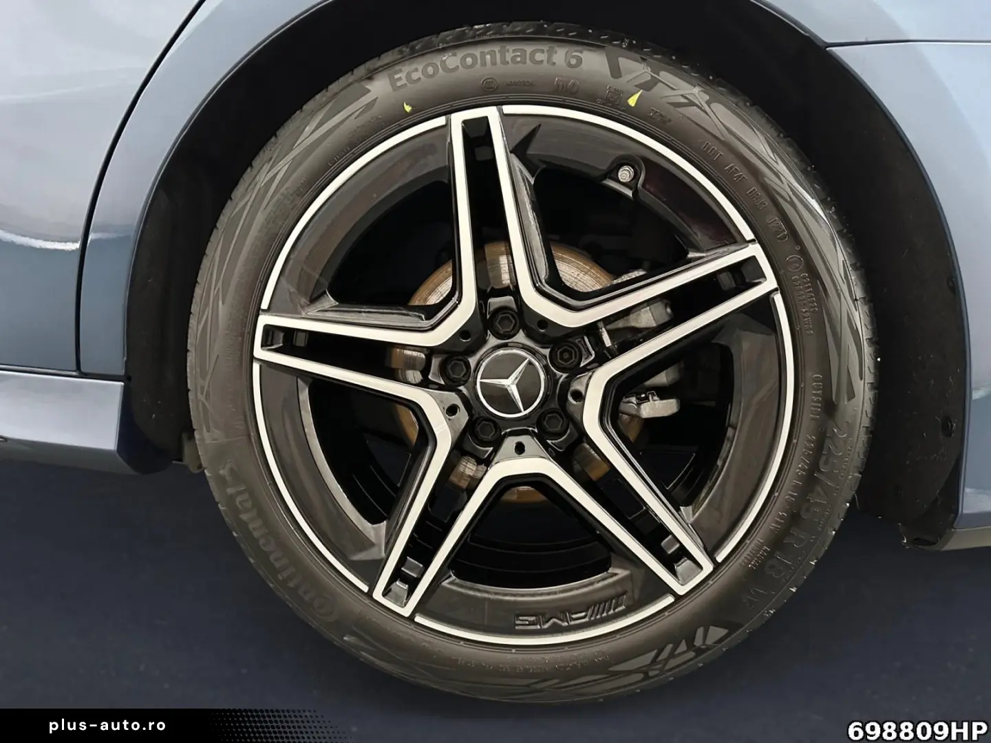 MERCEDES-BENZ A 180 AMG Line Limousine Night-P.