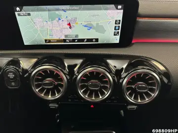 MERCEDES-BENZ A 180 AMG Line Limousine Night-P.