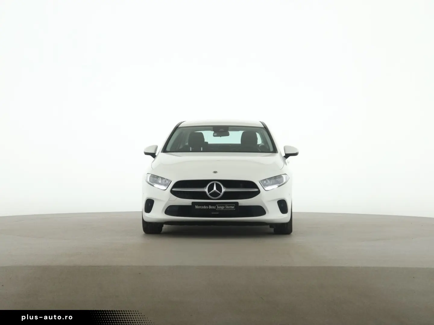 MERCEDES-BENZ A 200 d Limousine Style MBUX AHK Navi Park