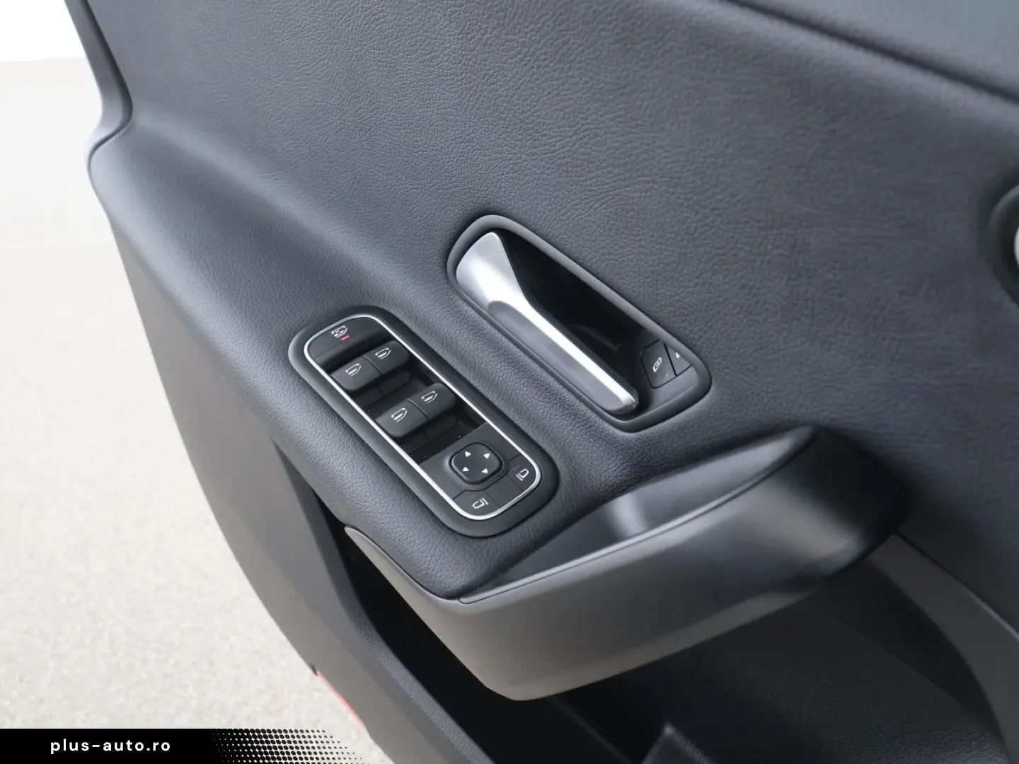 MERCEDES-BENZ A 200 d Limousine Style MBUX AHK Navi Park